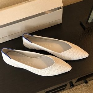 Rothy's: Salt Honeycomb Point Flats - 10.5 *NIB*